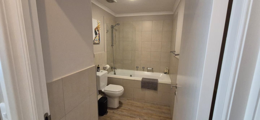 To Let 2 Bedroom Property for Rent in Muizenberg Western Cape